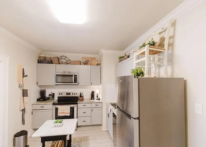 The Paris Modern Holiday home *